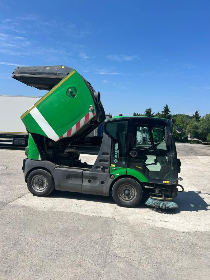 Mathieu Azura MC210 - Подметально-уборочная машина: фото 4 Mathieu Azura MC210 - Подметально-уборочная машина: фото 4