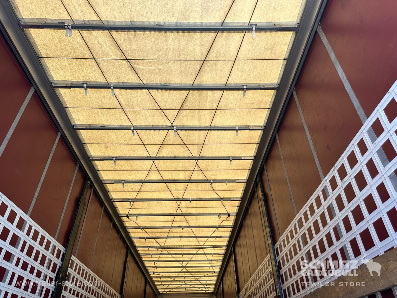 KAESSBOHRER Curtainsider Standard - Тентованный полуприцеп: фото 3 KAESSBOHRER Curtainsider Standard - Тентованный полуприцеп: фото 3