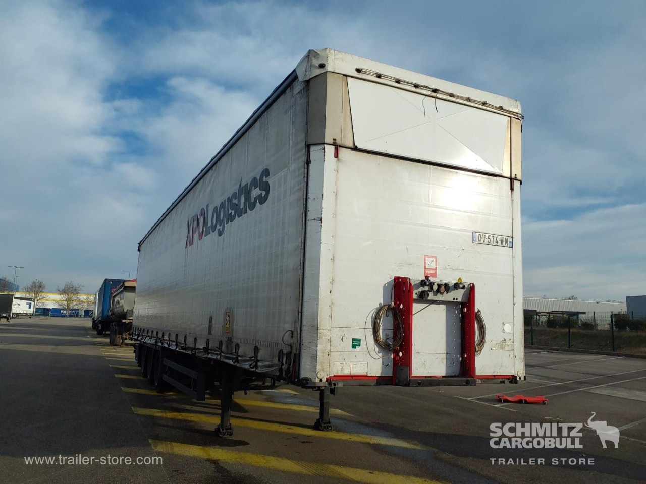 SCHMITZ Curtainsider Standard - Тентованный полуприцеп: фото 1 SCHMITZ Curtainsider Standard - Тентованный полуприцеп: фото 1