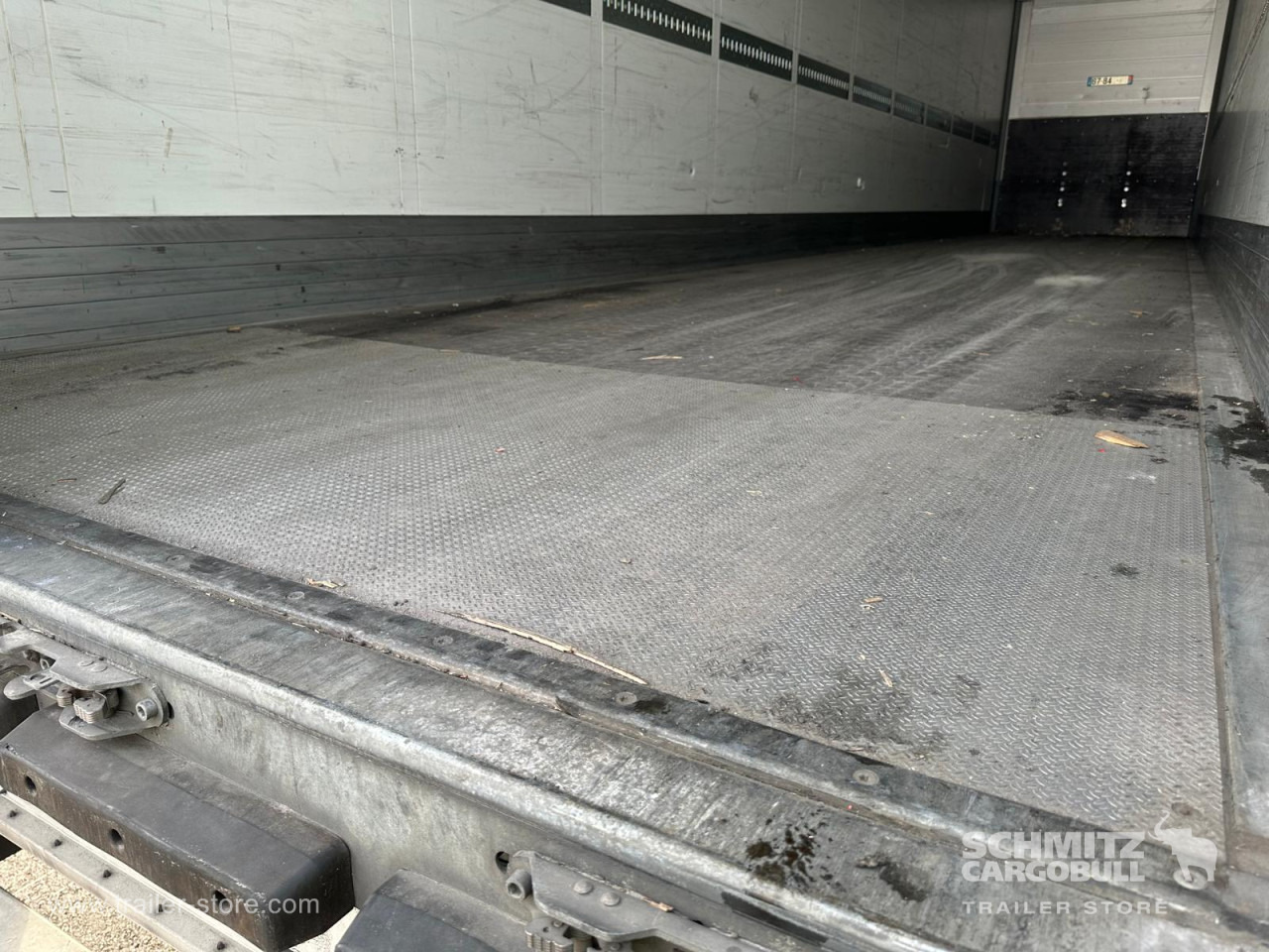 SCHMITZ Dryfreight Mega - Полуприцеп-фургон: фото 3 SCHMITZ Dryfreight Mega - Полуприцеп-фургон: фото 3