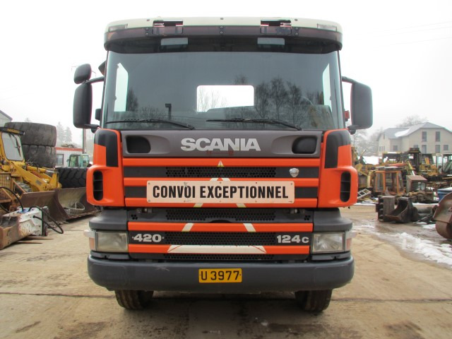 Тягач Scania 124C.420 6x4: фото 13