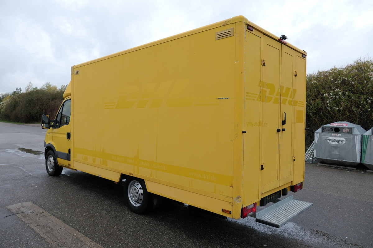 IVECO Daily 35 S11 C30C AUTOMATIK KAMERA MAXI KAMERA R - Фургон с закрытым кузовом: фото 4 IVECO Daily 35 S11 C30C AUTOMATIK KAMERA MAXI KAMERA R - Фургон с закрытым кузовом: фото 4