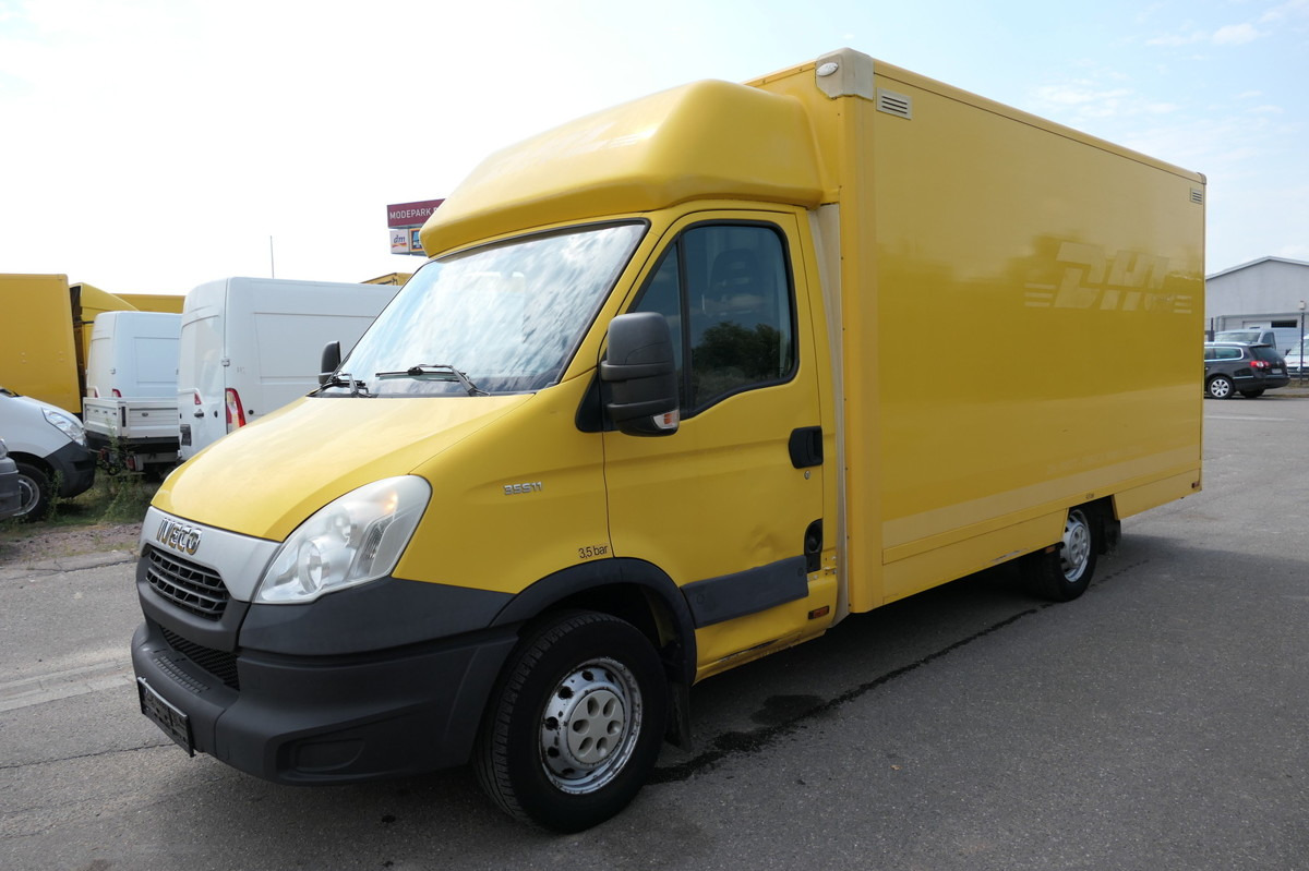 IVECO Daily 35 S11 C30C AUTOMATIK KAMERA Regale LUFT D - Фургон с закрытым кузовом: фото 2 IVECO Daily 35 S11 C30C AUTOMATIK KAMERA Regale LUFT D - Фургон с закрытым кузовом: фото 2