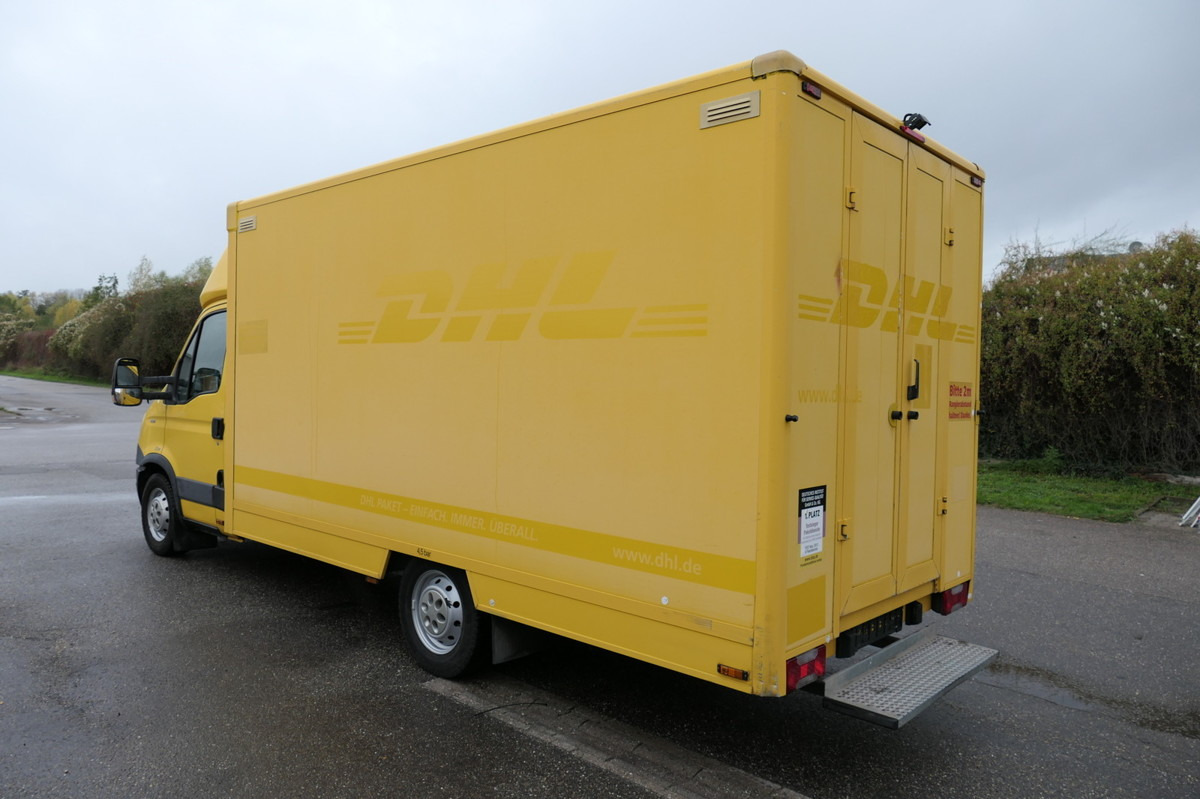IVECO Daily 35 S11 C30C AUTOMATIK KAMERA Regale LUFT D - Фургон с закрытым кузовом: фото 4 IVECO Daily 35 S11 C30C AUTOMATIK KAMERA Regale LUFT D - Фургон с закрытым кузовом: фото 4