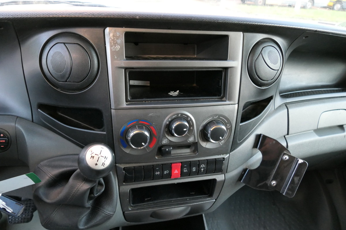 Фургон с закрытым кузовом IVECO Daily 35 S11 C30C AUTOMATIK KAMERA Regale LUFT D: фото 10 Фургон с закрытым кузовом IVECO Daily 35 S11 C30C AUTOMATIK KAMERA Regale LUFT D: фото 10