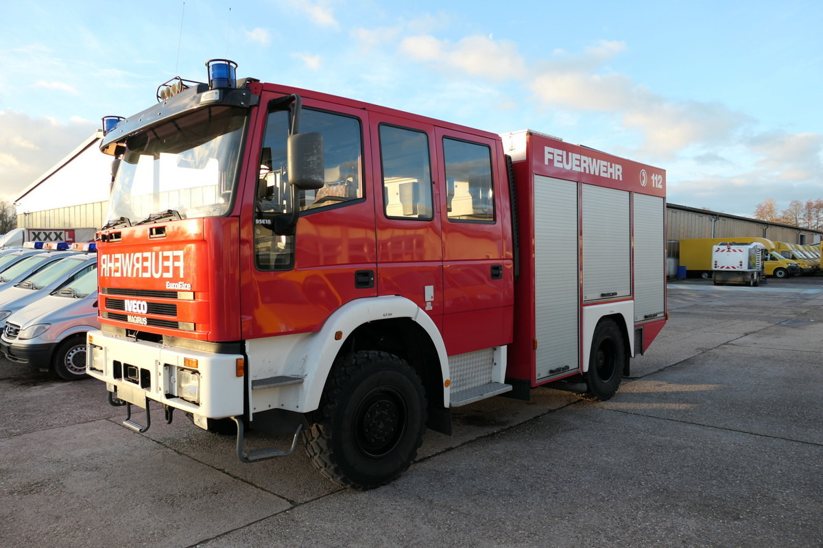 IVECO FF 95 E LF 8 DoKa AHK 4X4 SFZ FEUERWEHR Einzelbe - Пожарная машина: фото 2 IVECO FF 95 E LF 8 DoKa AHK 4X4 SFZ FEUERWEHR Einzelbe - Пожарная машина: фото 2