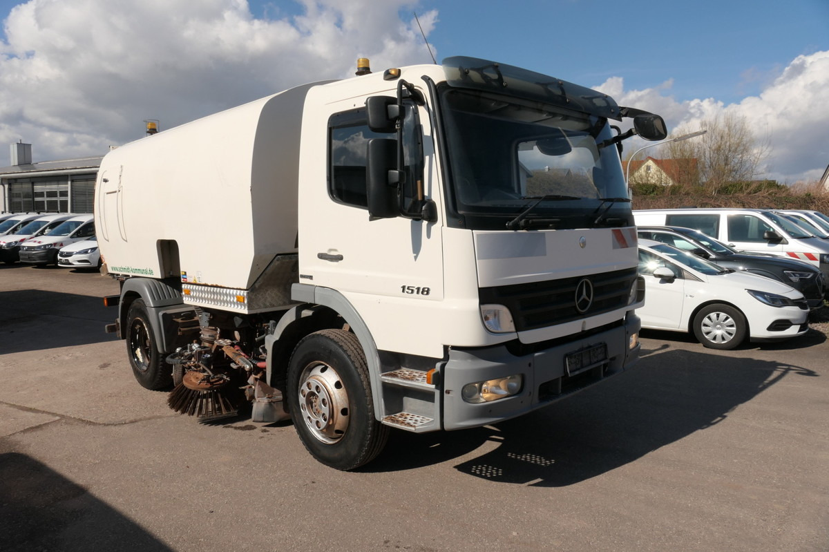MERCEDES-BENZ Atego 1518 LKO 4x2 - Подметально-уборочная машина: фото 3 MERCEDES-BENZ Atego 1518 LKO 4x2 - Подметально-уборочная машина: фото 3
