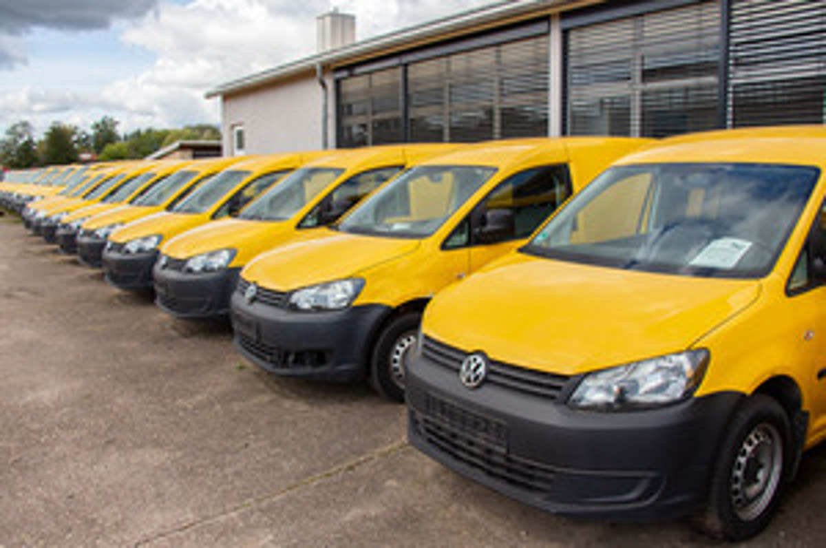 VW Caddy 2.0 TDI 2-Sitzer EURO-5 PARKTRONIK 6-GANG - Легковой фургон: фото 1 VW Caddy 2.0 TDI 2-Sitzer EURO-5 PARKTRONIK 6-GANG - Легковой фургон: фото 1
