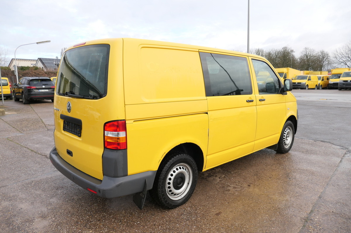 VW T5 Transporter 1.9 TDI PARKTRONIK 2xSCHIEBETÜR - Легковой фургон: фото 4 VW T5 Transporter 1.9 TDI PARKTRONIK 2xSCHIEBETÜR - Легковой фургон: фото 4