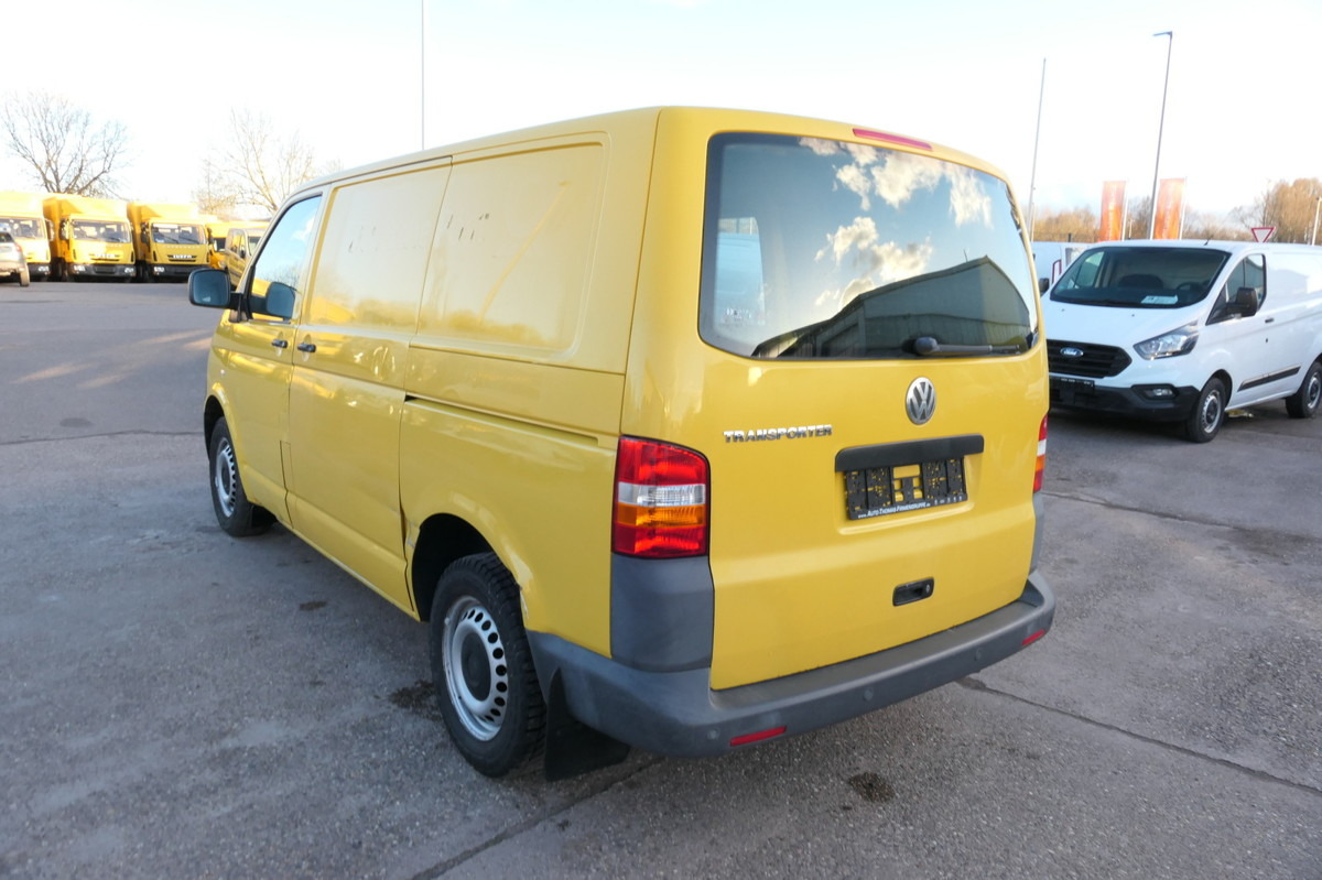 VW T5 Transporter 1.9 TDI PARKTRONIK 2xSCHIEBETÜR - Легковой фургон: фото 4 VW T5 Transporter 1.9 TDI PARKTRONIK 2xSCHIEBETÜR - Легковой фургон: фото 4