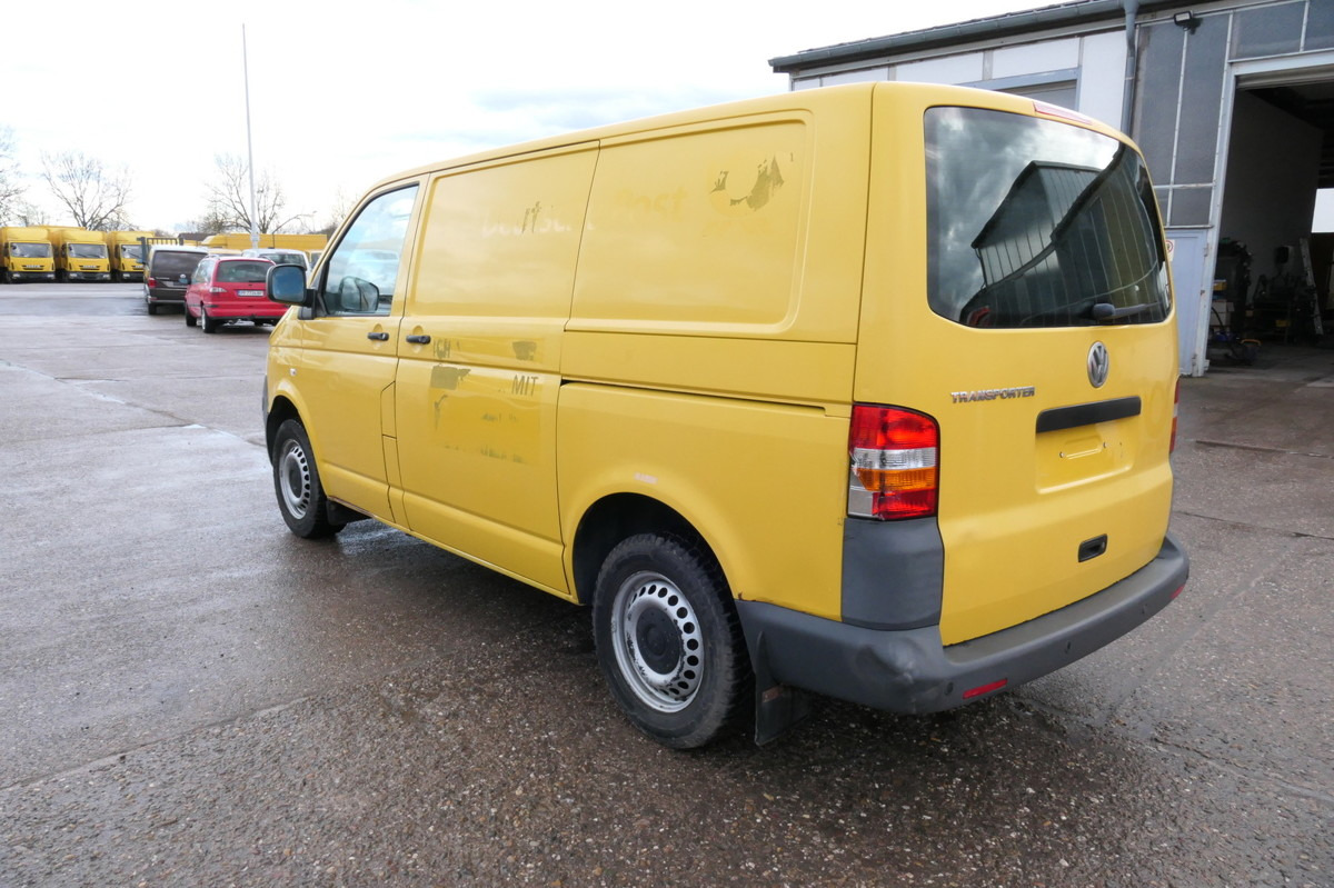VW T5 Transporter 1.9 TDI PARKTRONIK 2xSCHIEBETÜR - Легковой фургон: фото 5 VW T5 Transporter 1.9 TDI PARKTRONIK 2xSCHIEBETÜR - Легковой фургон: фото 5