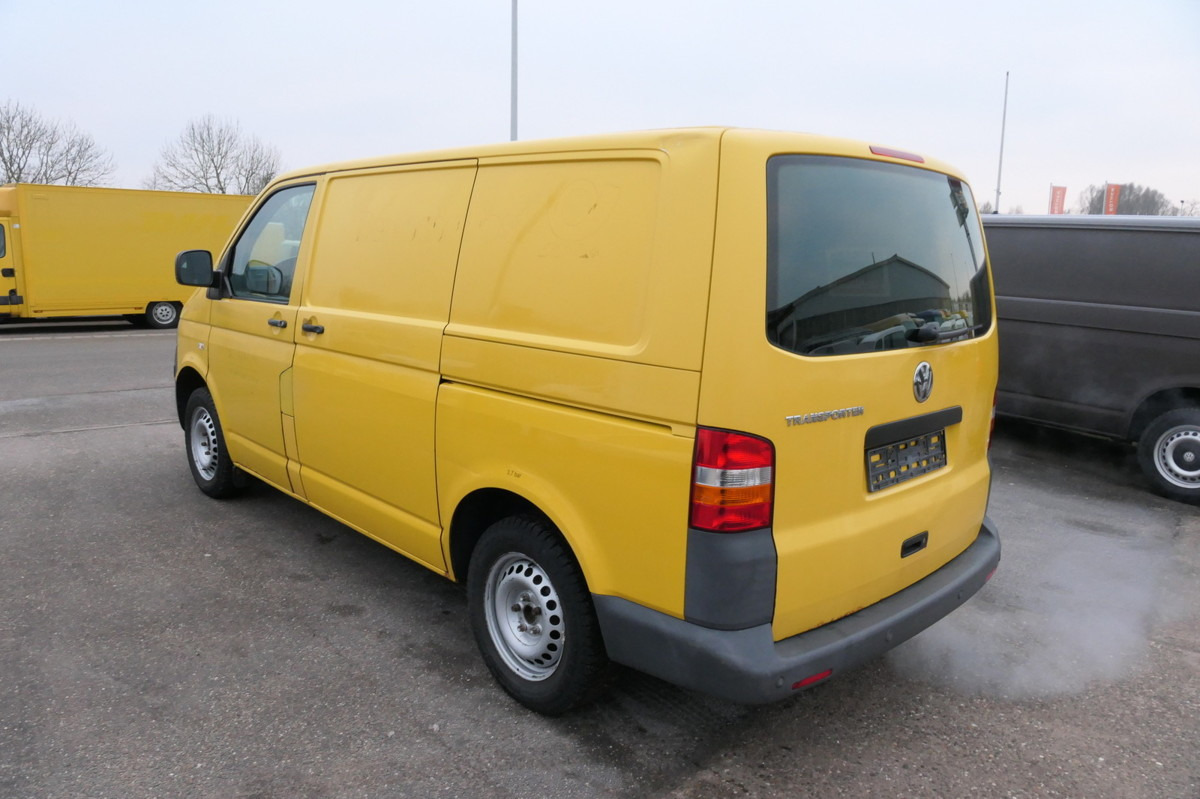 VW T5 Transporter 1.9 TDI PARKTRONIK 2xSCHIEBETÜR - Легковой фургон: фото 5 VW T5 Transporter 1.9 TDI PARKTRONIK 2xSCHIEBETÜR - Легковой фургон: фото 5