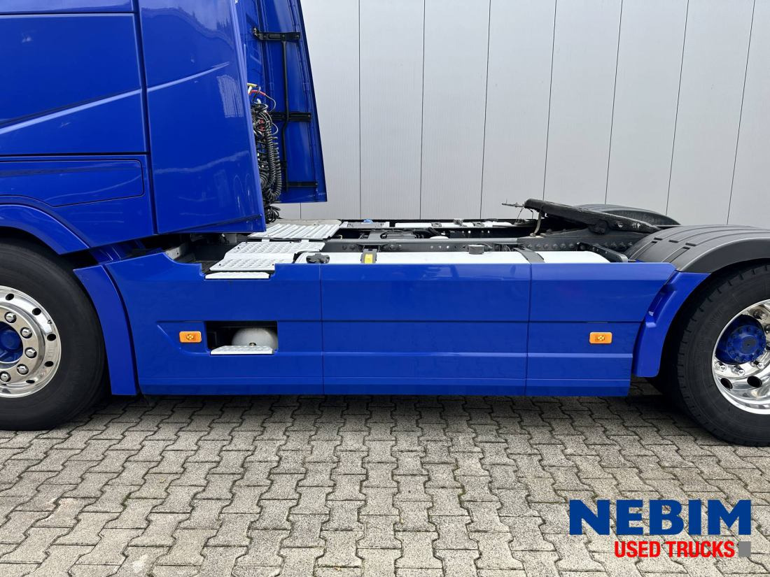 Тягач Volvo FH 500 4X2 Full AIR - NEW Tacho - Dynamic Steering - I-Park Cool: фото 11 Тягач Volvo FH 500 4X2 Full AIR - NEW Tacho - Dynamic Steering - I-Park Cool: фото 11