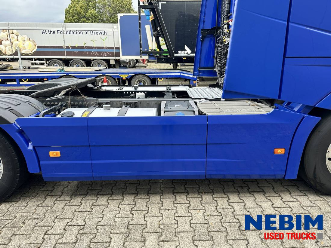 Тягач Volvo FH 500 4X2 Full AIR - NEW Tacho - Dynamic Steering - I-Park Cool: фото 10 Тягач Volvo FH 500 4X2 Full AIR - NEW Tacho - Dynamic Steering - I-Park Cool: фото 10