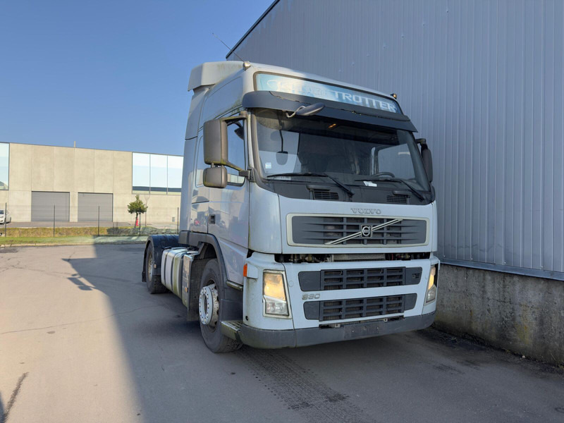 Volvo fm 330 - Тягач: фото 2 Volvo fm 330 - Тягач: фото 2