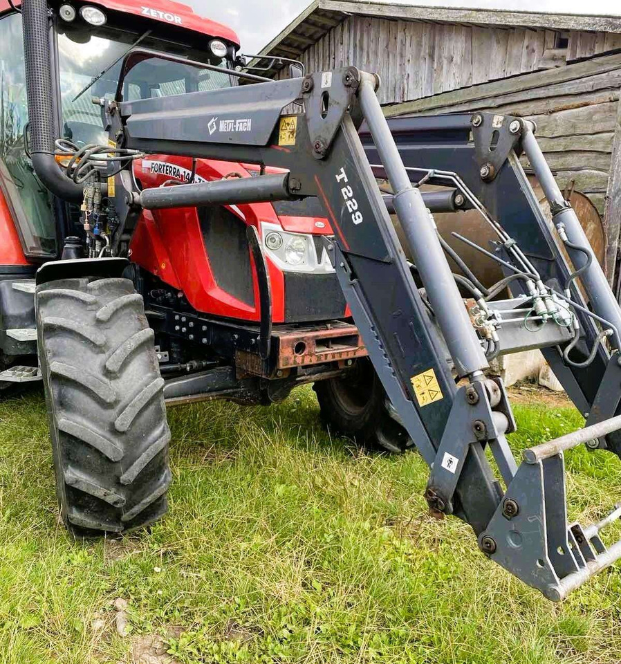 Zetor Forterra 140 - Трактор: фото 3 Zetor Forterra 140 - Трактор: фото 3