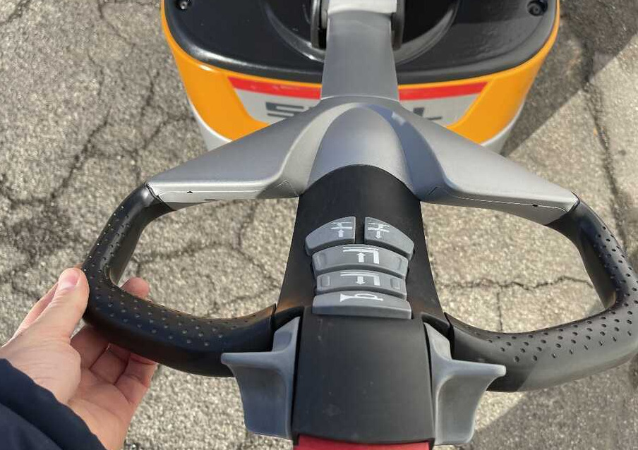 Still EXU-H 18 (Batteria 100%) - Тележка: фото 4 Still EXU-H 18 (Batteria 100%) - Тележка: фото 4