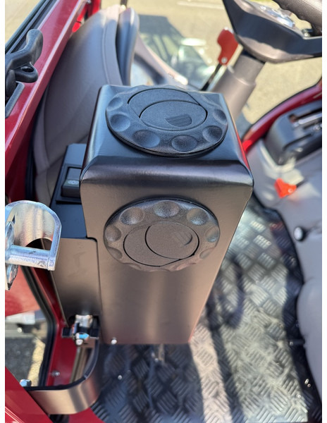 Новый Трактор Shibaura SX25: фото 13