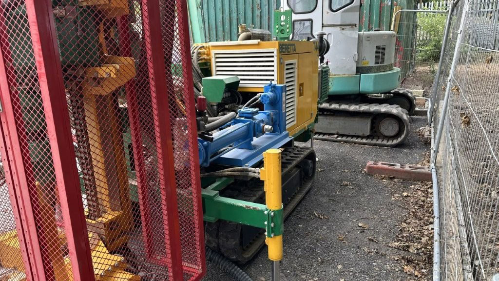 Beretta T44 - Буровая машина: фото 4 Beretta T44 - Буровая машина: фото 4