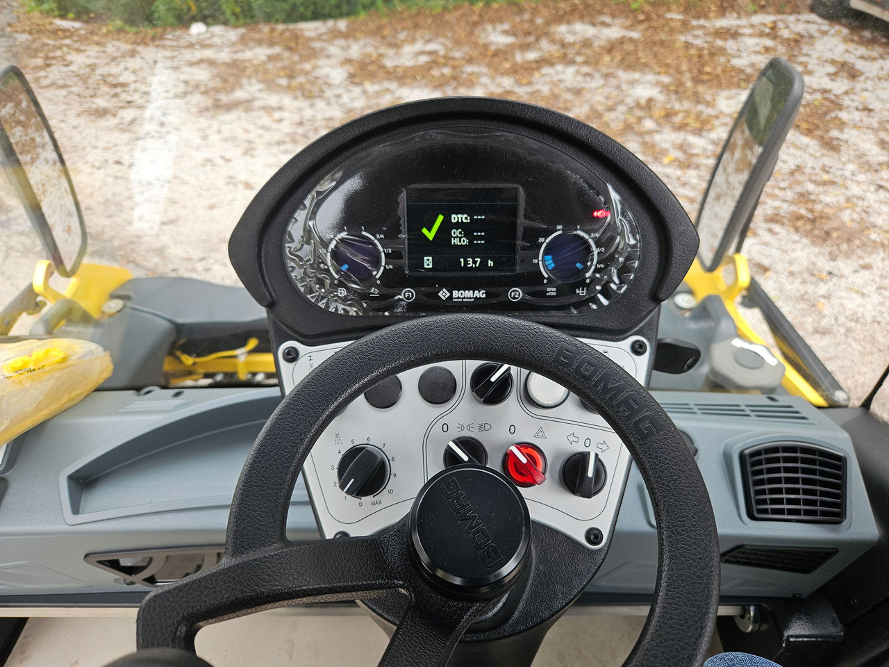 Bomag BW 151 AD-F - Каток: фото 5 Bomag BW 151 AD-F - Каток: фото 5