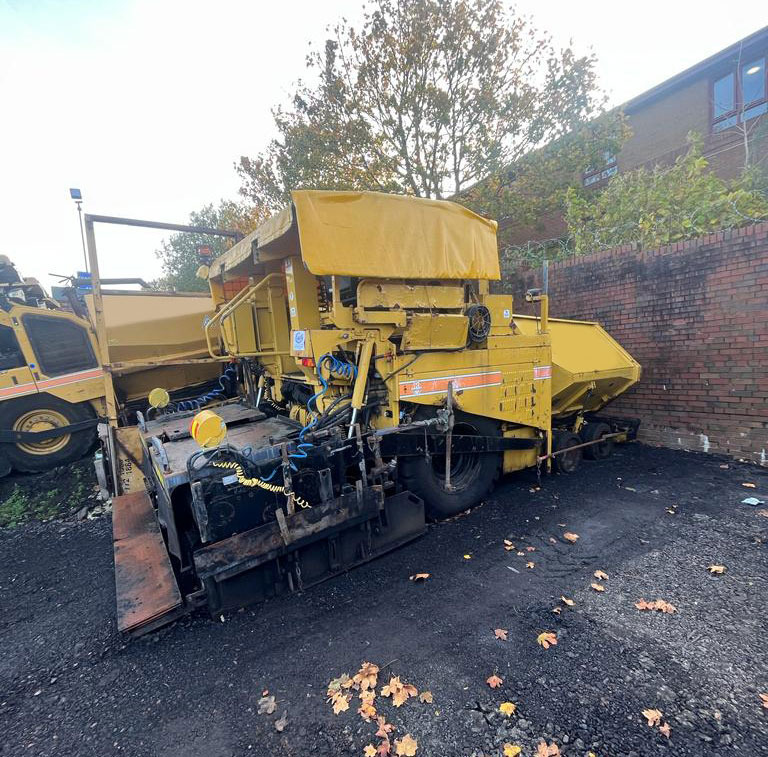 Caterpillar AP600 - Асфальтоукладчик: фото 3 Caterpillar AP600 - Асфальтоукладчик: фото 3