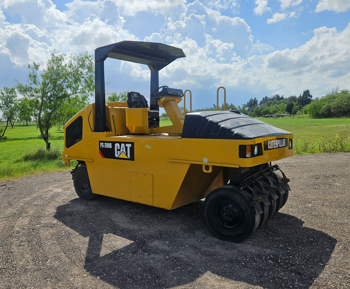 Caterpillar PS-200B - Каток: фото 1 Caterpillar PS-200B - Каток: фото 1