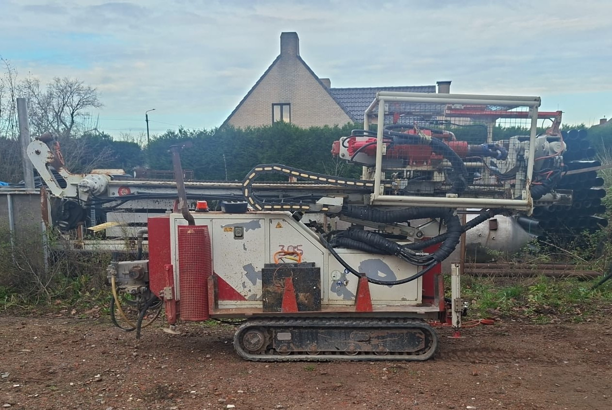 Comacchio GEO 305 - Буровая машина: фото 1 Comacchio GEO 305 - Буровая машина: фото 1