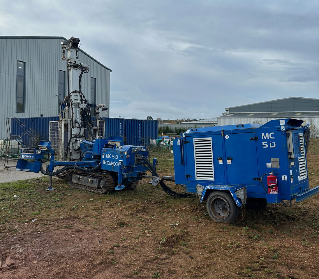 Comacchio MC5D - Сваебойная установка: фото 1 Comacchio MC5D - Сваебойная установка: фото 1