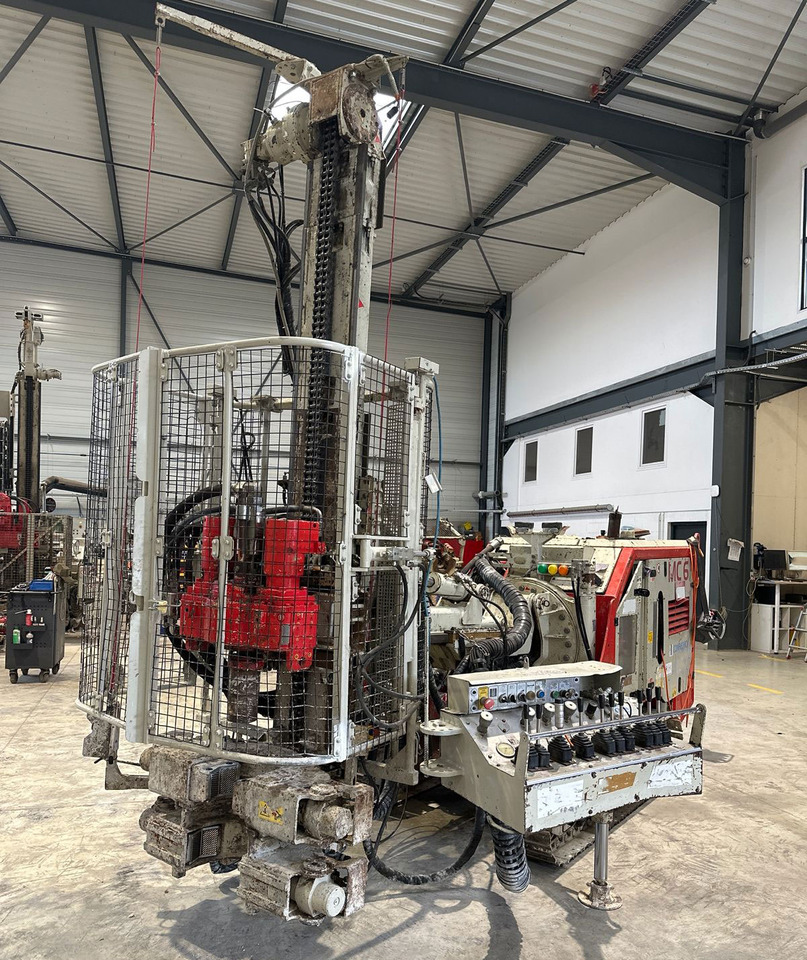 Comacchio MC6 - Сваебойная установка: фото 4 Comacchio MC6 - Сваебойная установка: фото 4