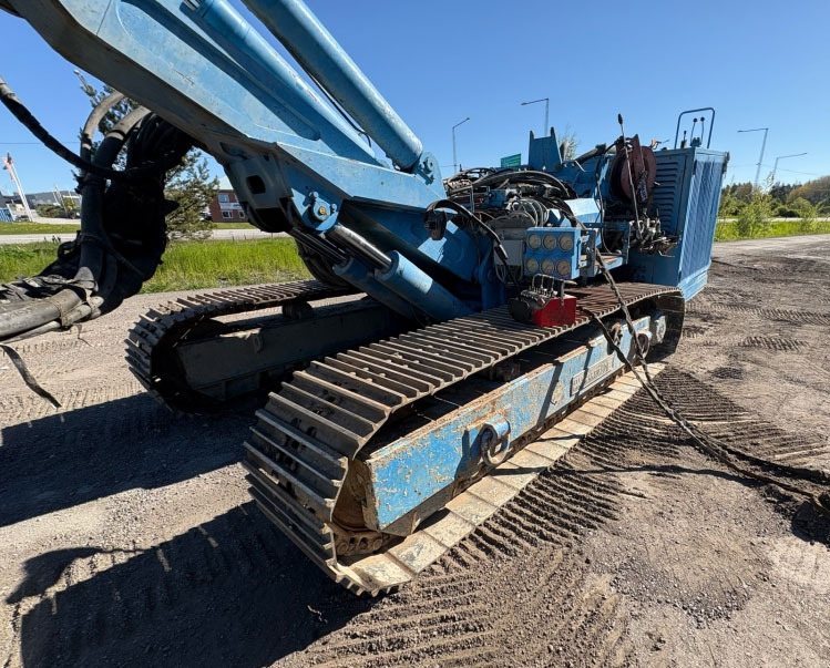 Klemm KR 807-7F - Сваебойная установка: фото 4 Klemm KR 807-7F - Сваебойная установка: фото 4