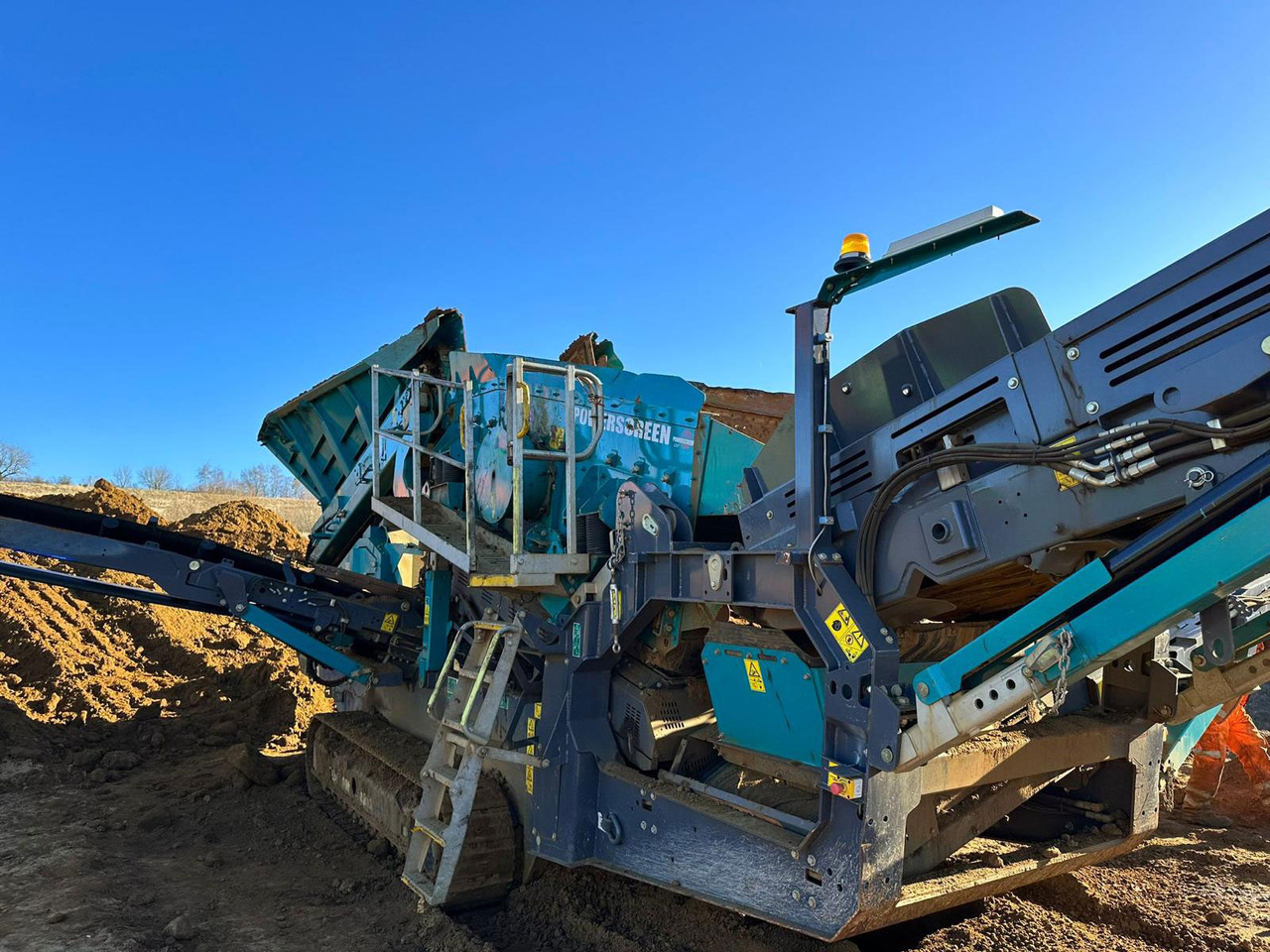Powerscreen Warrior 1400x - Грохот: фото 3 Powerscreen Warrior 1400x - Грохот: фото 3