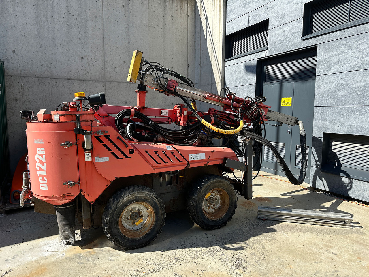 Sandvik DC122R - Буровая машина: фото 2 Sandvik DC122R - Буровая машина: фото 2