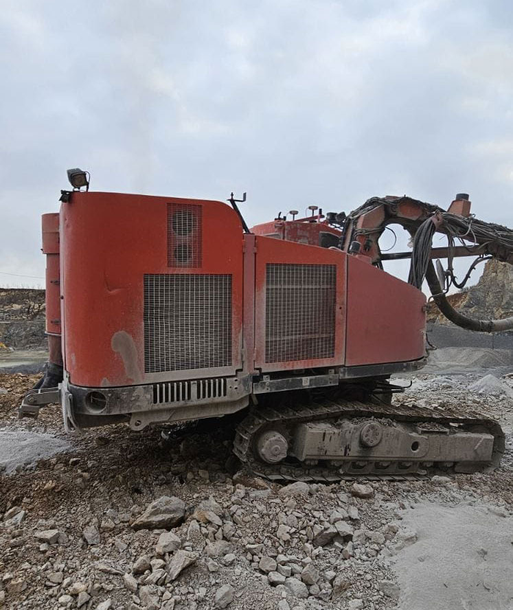 Sandvik DX780 - Буровая машина: фото 1 Sandvik DX780 - Буровая машина: фото 1