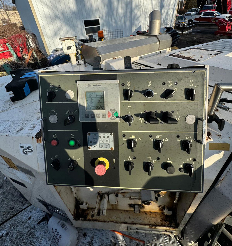 Wirtgen W 120 Fi - Дорожная фреза: фото 1 Wirtgen W 120 Fi - Дорожная фреза: фото 1