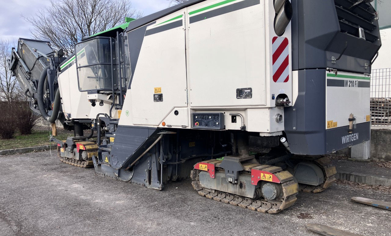 Wirtgen W 210 FI - Дорожная фреза: фото 4 Wirtgen W 210 FI - Дорожная фреза: фото 4