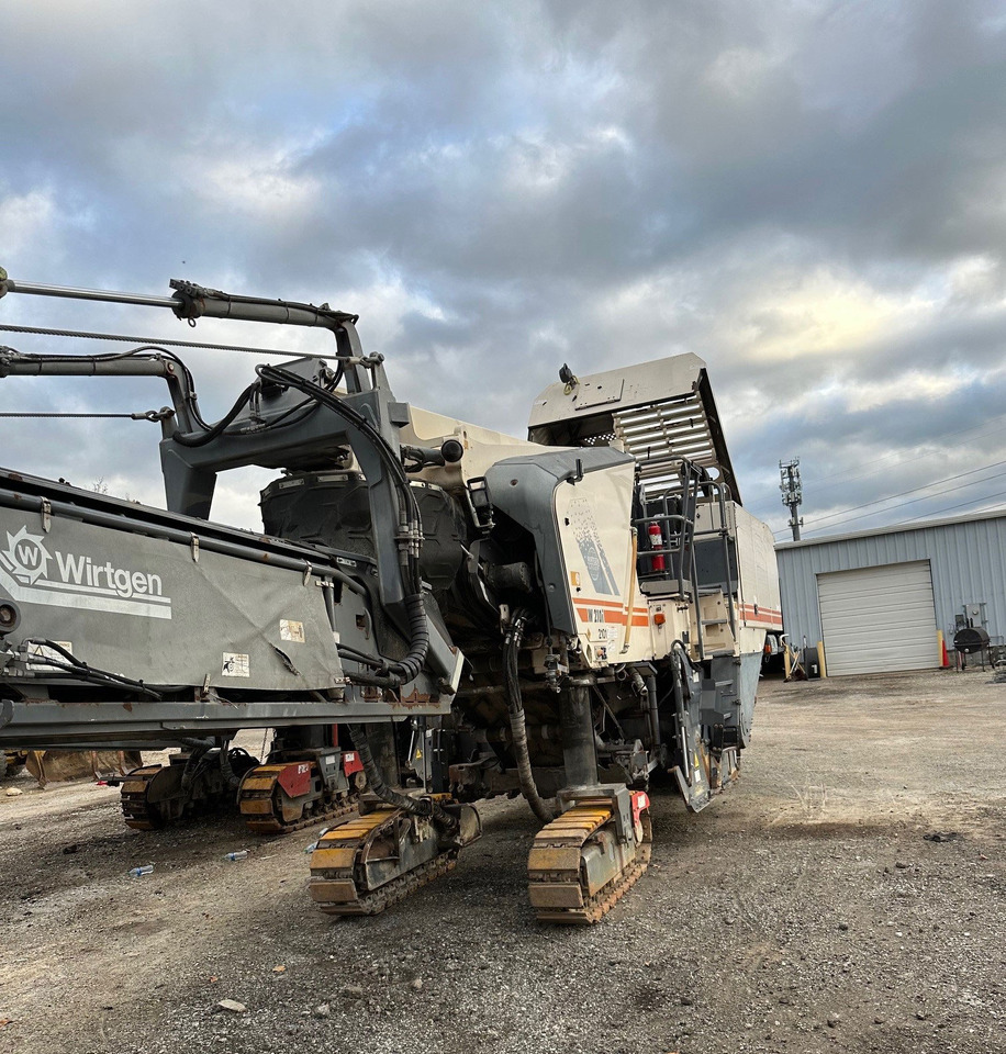 Wirtgen W 210 i - Дорожная фреза: фото 3 Wirtgen W 210 i - Дорожная фреза: фото 3