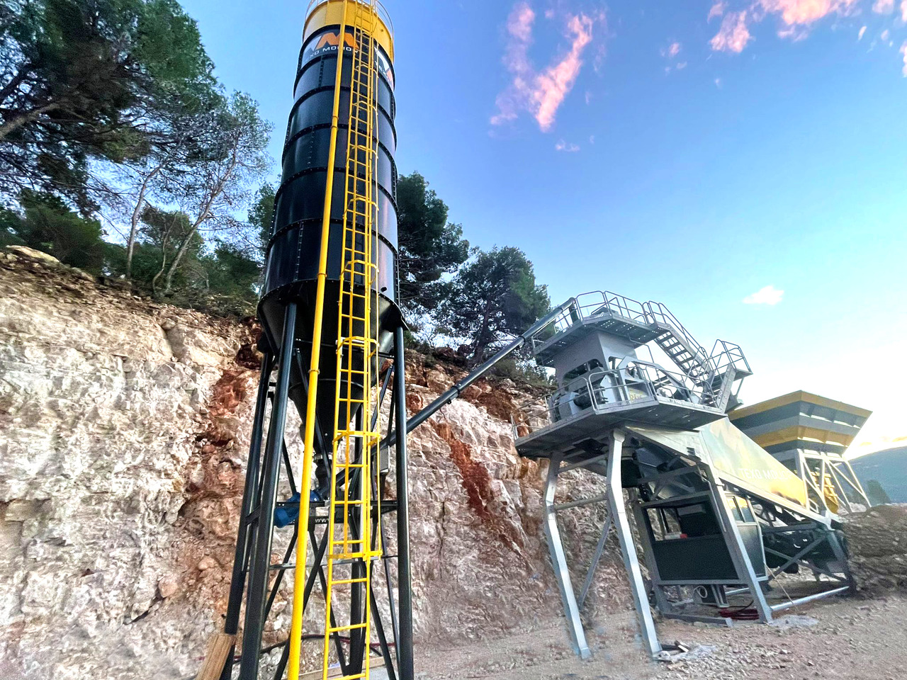 FABO mobile concrete batching plant - Бетонный завод: фото 3 FABO mobile concrete batching plant - Бетонный завод: фото 3