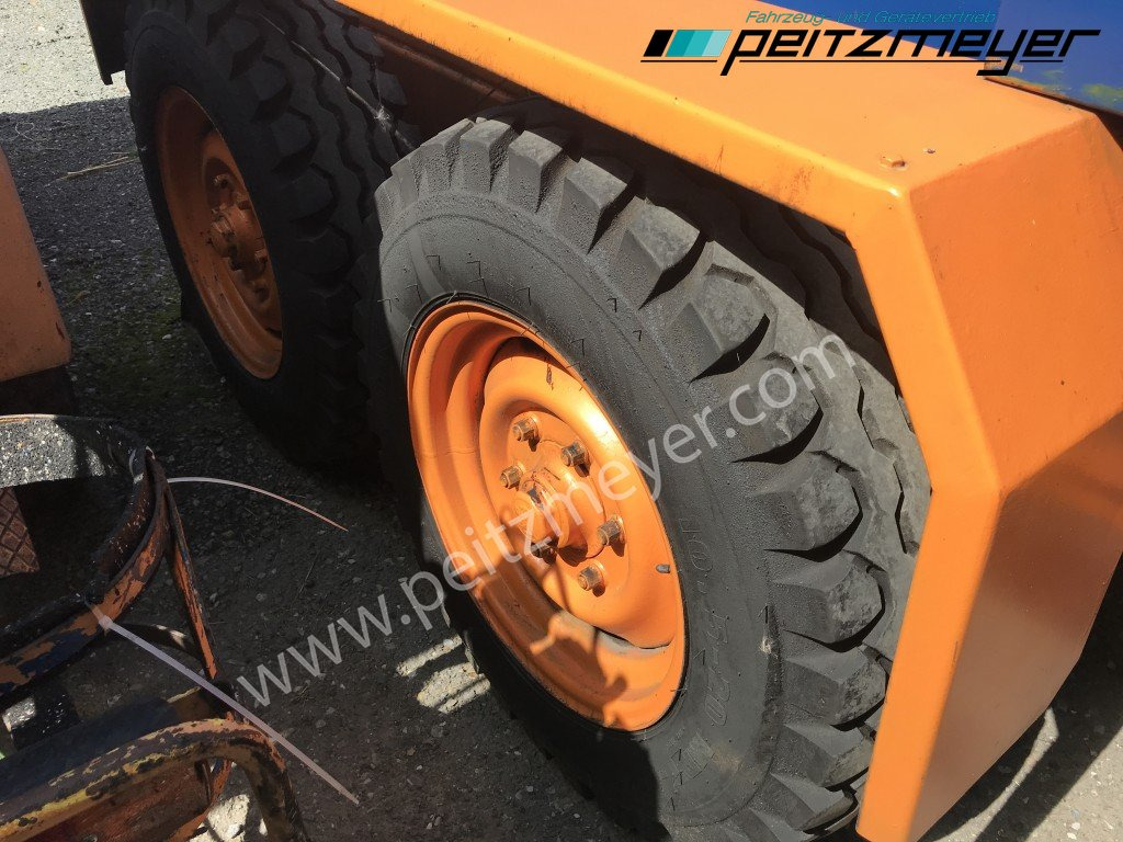 BATHE TANDEMANHÄNGER Bitum / Teerkocher 3,5 m³ Hatz DIesel 1 D 81 C - Гудронатор: фото 3 BATHE TANDEMANHÄNGER Bitum / Teerkocher 3,5 m³ Hatz DIesel 1 D 81 C - Гудронатор: фото 3