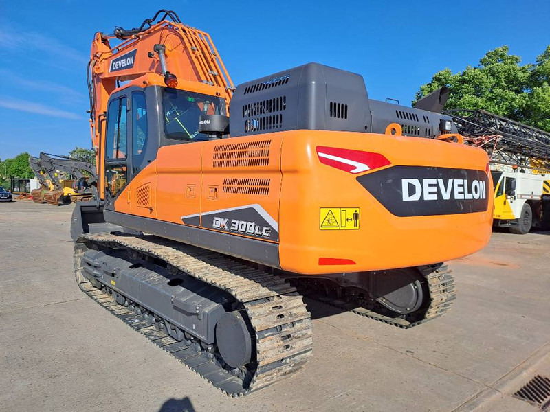 Develon DX300LC-7M - Гусеничный экскаватор: фото 2 Develon DX300LC-7M - Гусеничный экскаватор: фото 2