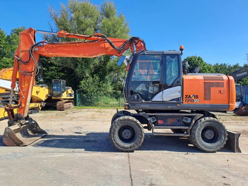 Hitachi ZX 170 W-5 B - Колёсный экскаватор: фото 1 Hitachi ZX 170 W-5 B - Колёсный экскаватор: фото 1