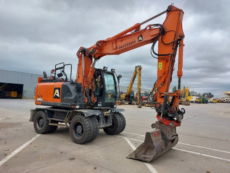 Hitachi ZX170W-6 (+ Rototilt R5) - Колёсный экскаватор: фото 3 Hitachi ZX170W-6 (+ Rototilt R5) - Колёсный экскаватор: фото 3