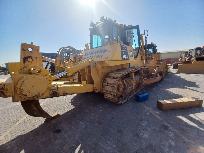 Komatsu D155A-6R (4 Pcs available in Abu Dhabi) - Бульдозер: фото 4 Komatsu D155A-6R (4 Pcs available in Abu Dhabi) - Бульдозер: фото 4