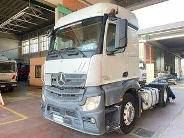 Mercedes-Benz Actros 1845 - Трактор: фото 1 Mercedes-Benz Actros 1845 - Трактор: фото 1