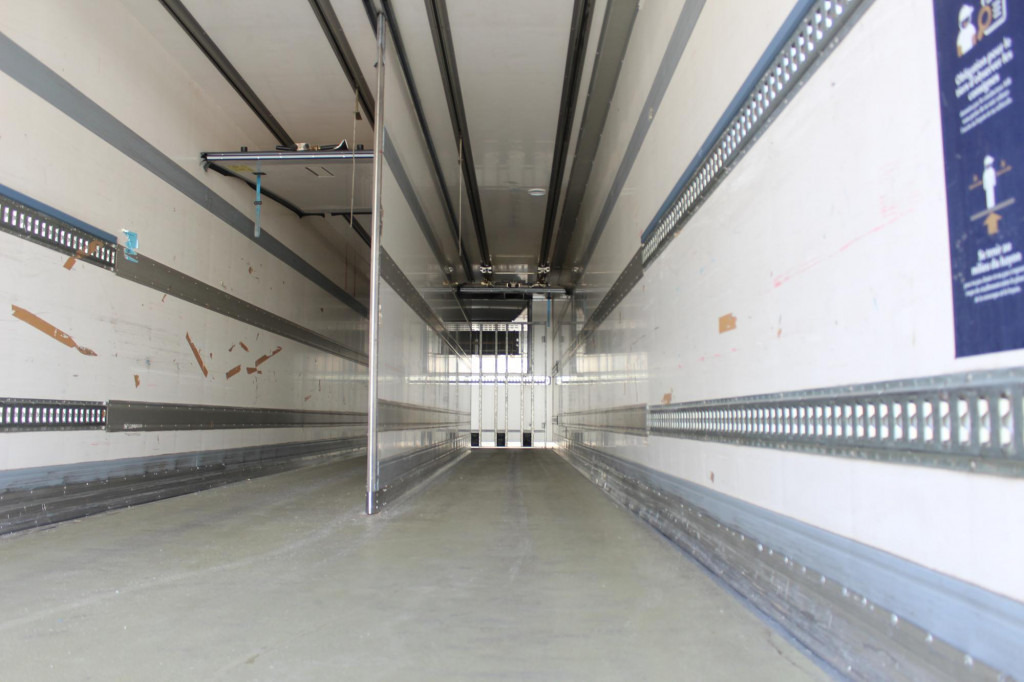 Chereau CV 1950Mt. City Bi-Multi-Temp LBW Lenkachse TOP - Полуприцеп-рефрижератор: фото 4 Chereau CV 1950Mt. City Bi-Multi-Temp LBW Lenkachse TOP - Полуприцеп-рефрижератор: фото 4
