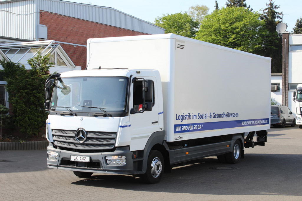 Mercedes-Benz Atego 1221 E6 Koffer Klima LDW Schalter LBW - Грузовик: фото 1 Mercedes-Benz Atego 1221 E6 Koffer Klima LDW Schalter LBW - Грузовик: фото 1