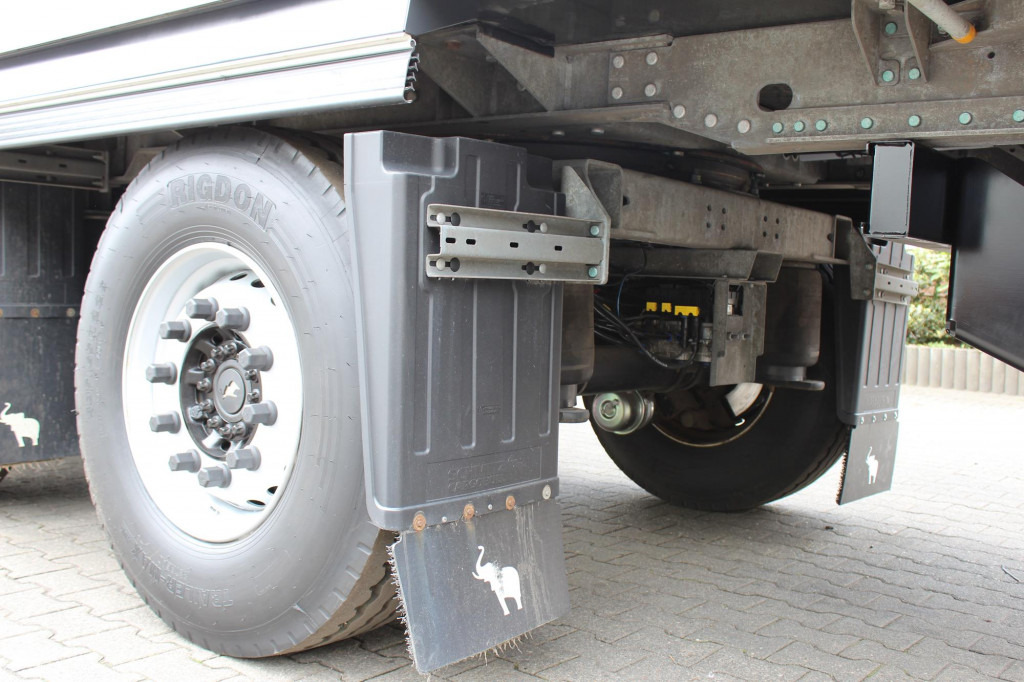 SCHMITZ Blumenbreite TW LBW Lenkachse Rent-Miete - Полуприцеп-рефрижератор: фото 3 SCHMITZ Blumenbreite TW LBW Lenkachse Rent-Miete - Полуприцеп-рефрижератор: фото 3