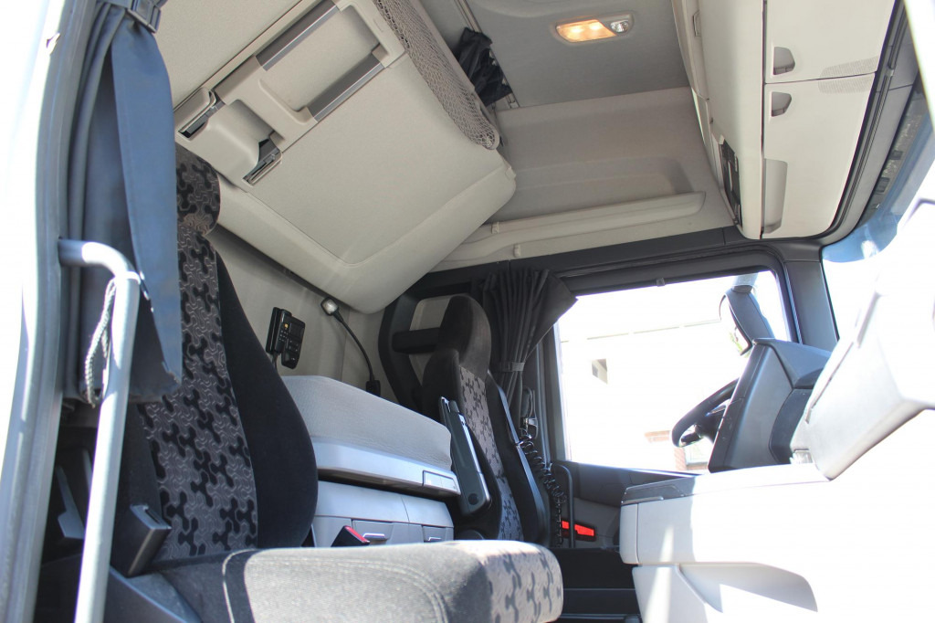 Scania R 500 Retarder LDWS Kühlbox 2 Tanks Navi - Тягач: фото 2 Scania R 500 Retarder LDWS Kühlbox 2 Tanks Navi - Тягач: фото 2