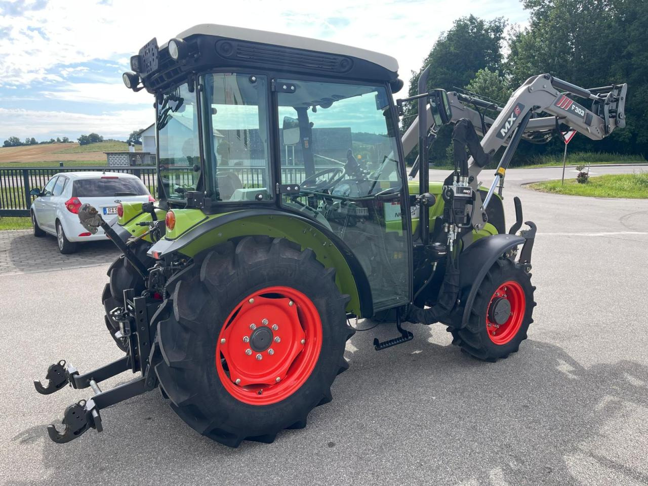 CLAAS Nexos 210 mit Frontlader, 236Bh, FZW, NEUWERTIG! - Трактор: фото 5 CLAAS Nexos 210 mit Frontlader, 236Bh, FZW, NEUWERTIG! - Трактор: фото 5