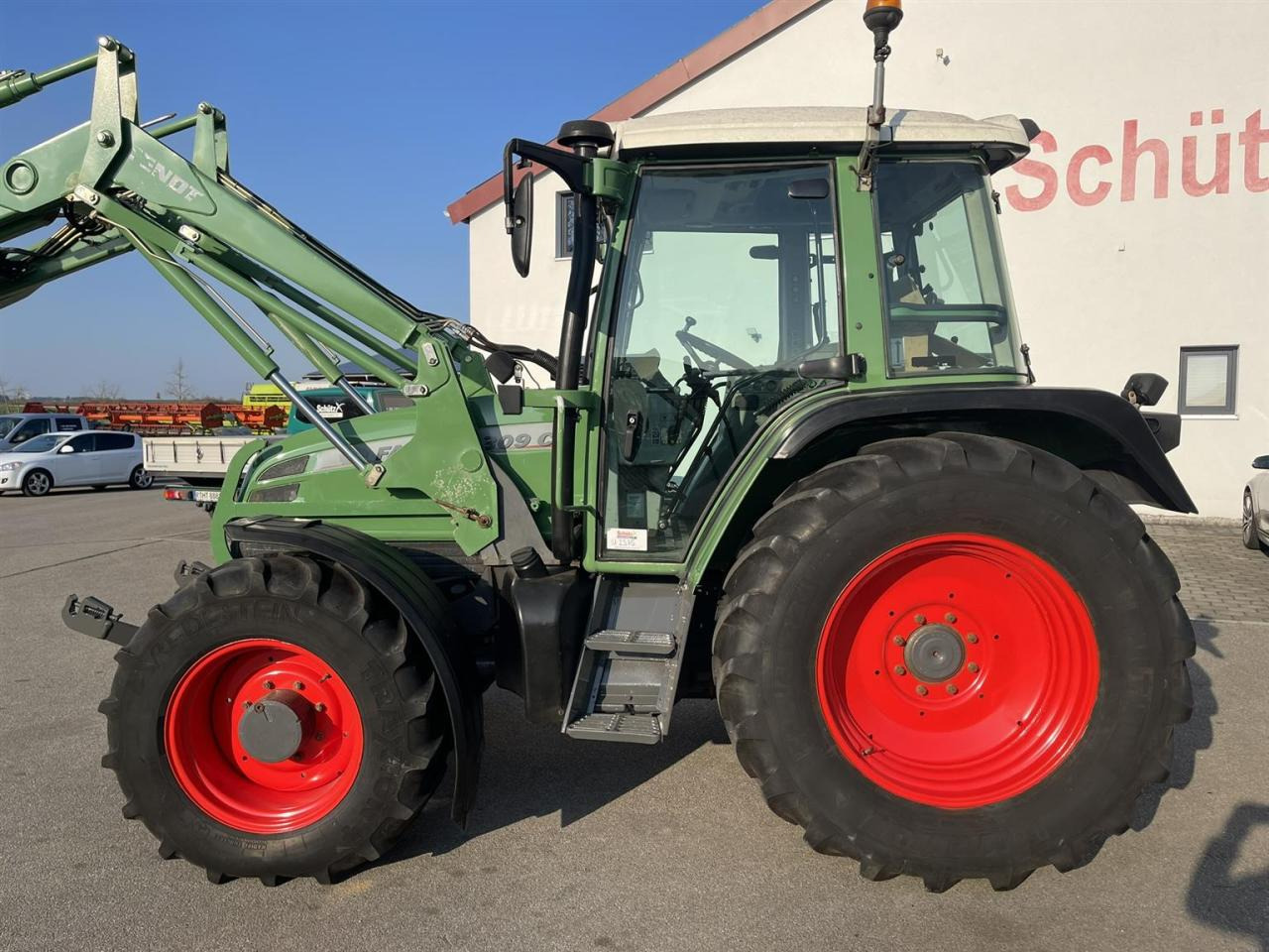 Fendt 309 Ci mit FL, Fh, Bj. 2005 - Трактор: фото 3 Fendt 309 Ci mit FL, Fh, Bj. 2005 - Трактор: фото 3