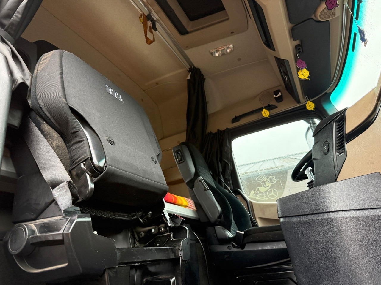 Mercedes-Benz Actros 1843 Stream Space, Hydraulik, Retarder - Тягач: фото 5 Mercedes-Benz Actros 1843 Stream Space, Hydraulik, Retarder - Тягач: фото 5